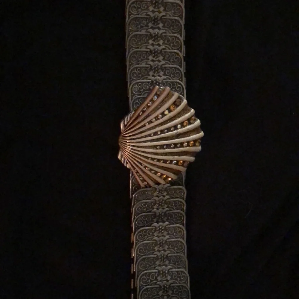 Stretch belt size medium